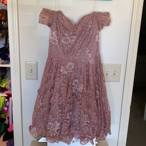 Windsor Lace Off-the-shoulder Dress